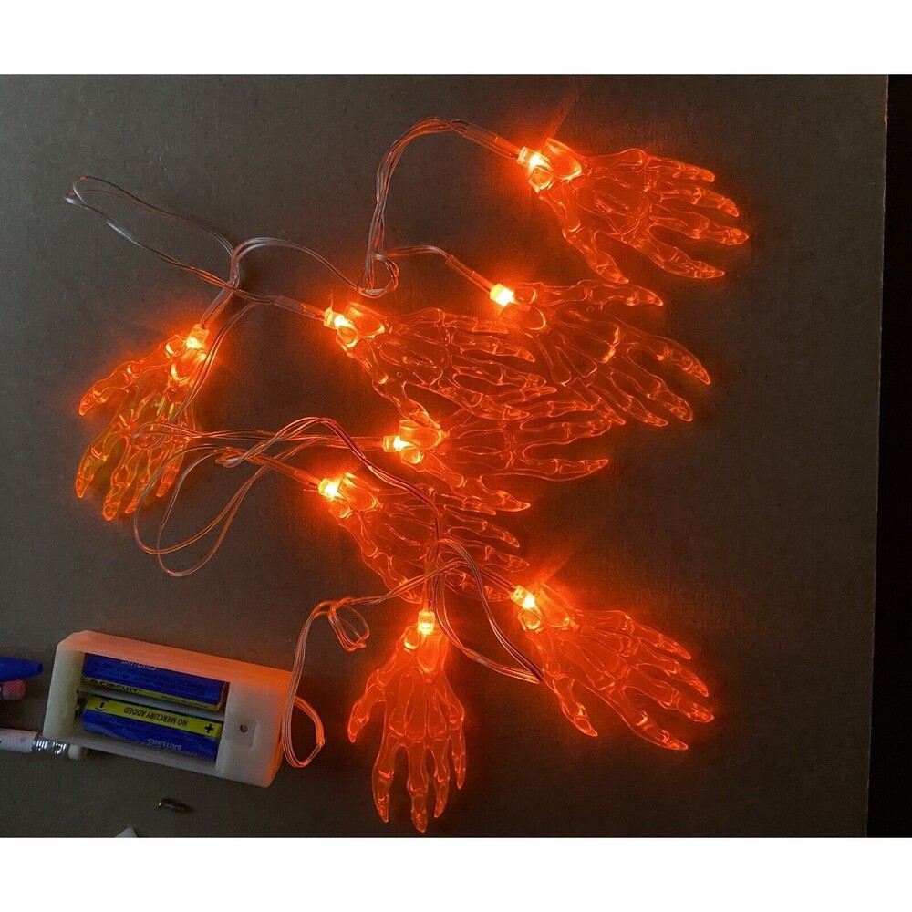Midwest-CBK Halloween Spooky Scary Light Up Hands Hanging 3 Foot Light String